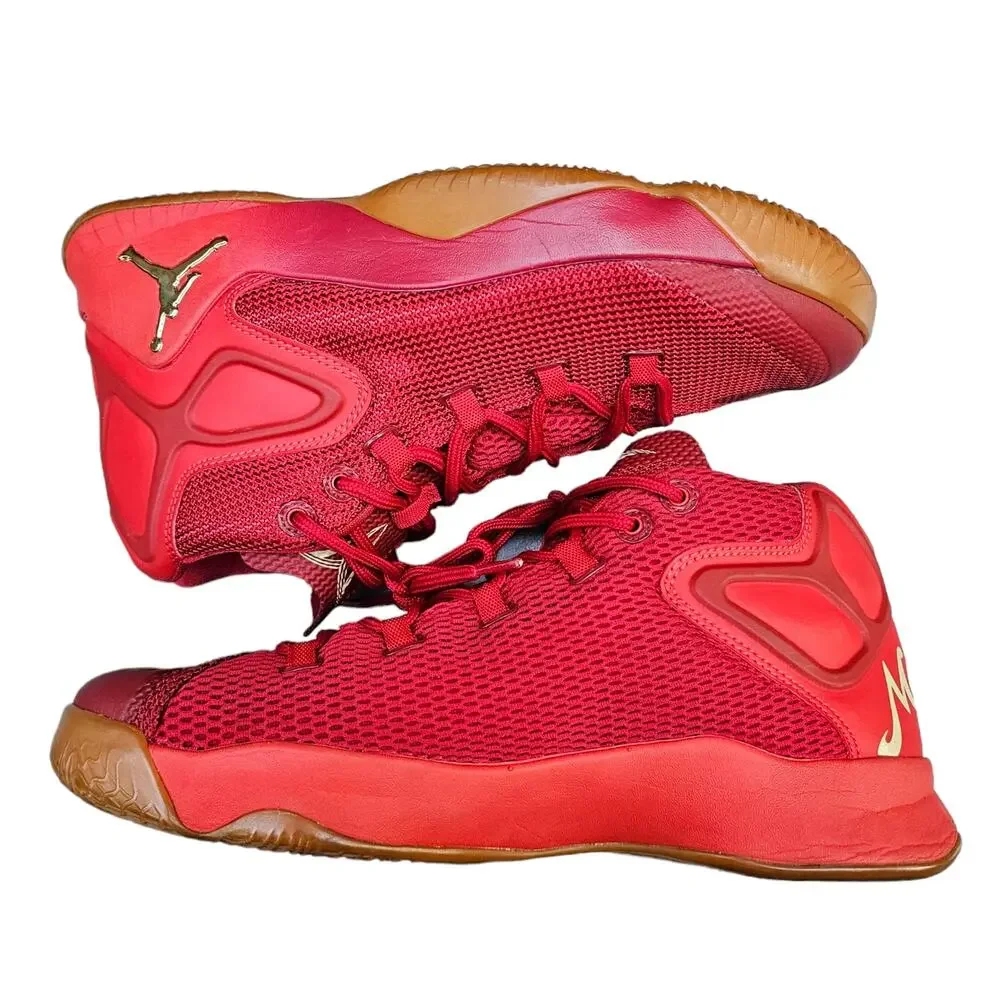 Nike Air Jordan Melo M12 Big Apple Gym Red Basketball Shoes Size 8.5 827176 696